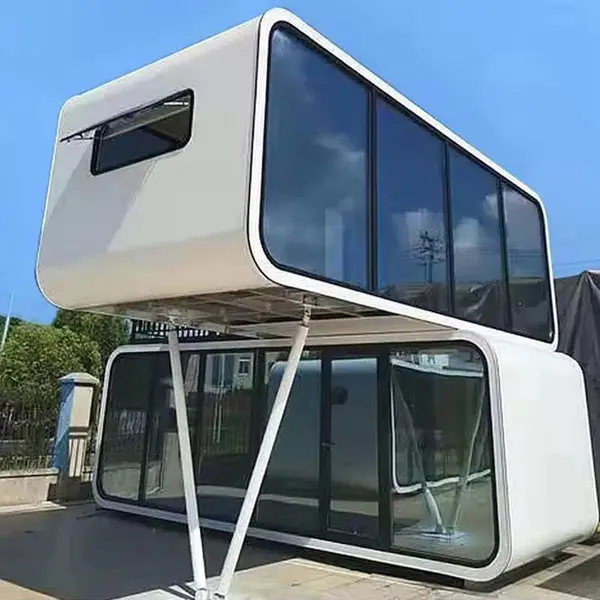 Apple Cabin